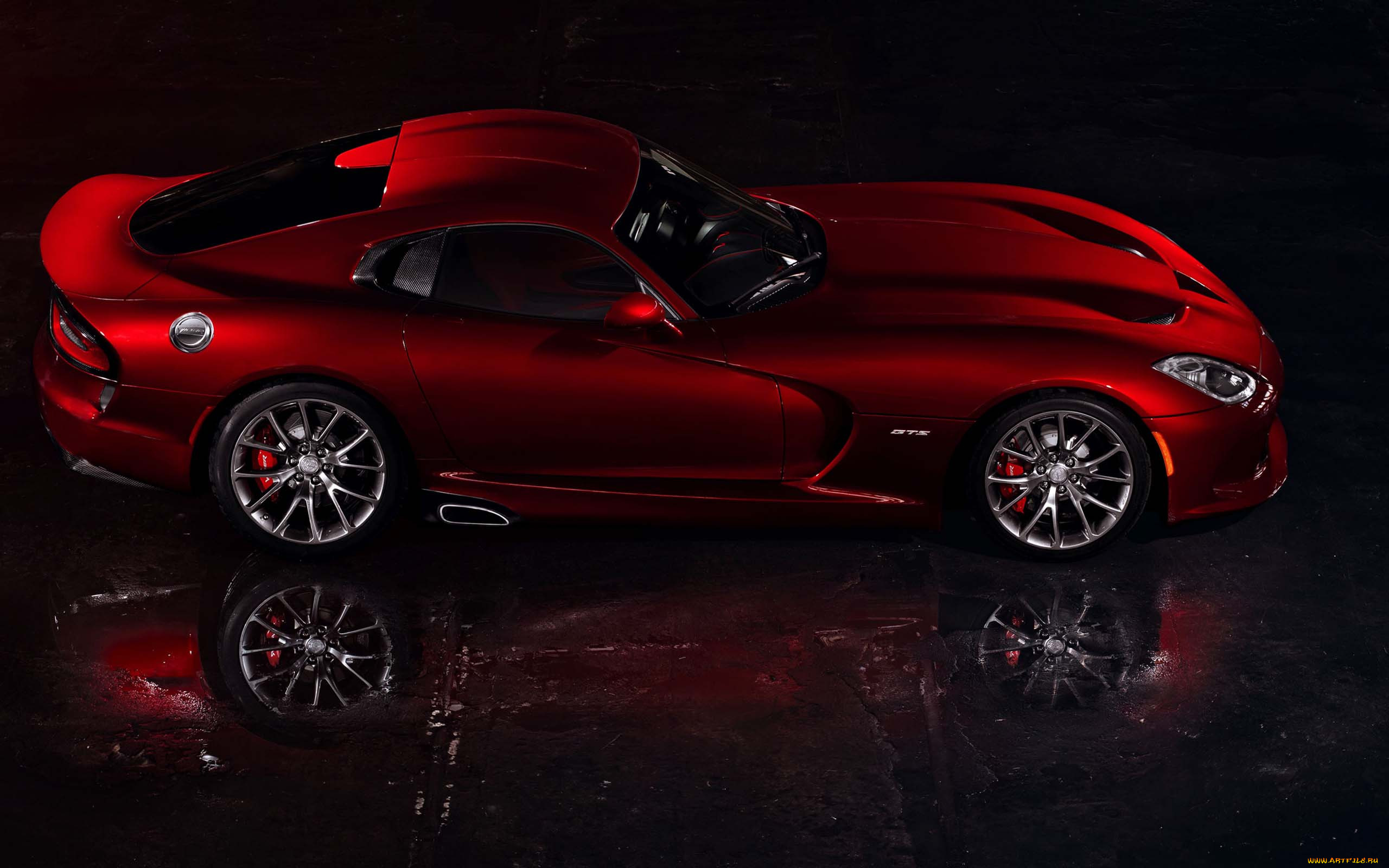 Красное авто. Додж Вайпер черно красный. Dodge Viper 2022. Додж Вайпер красный. Dodge Viper красный.